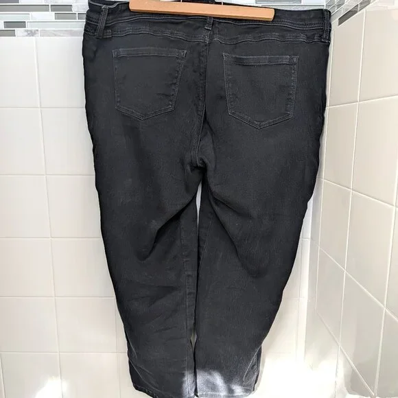 Torrid Black Luxe Skinny Jeans - Picture 3 of 4